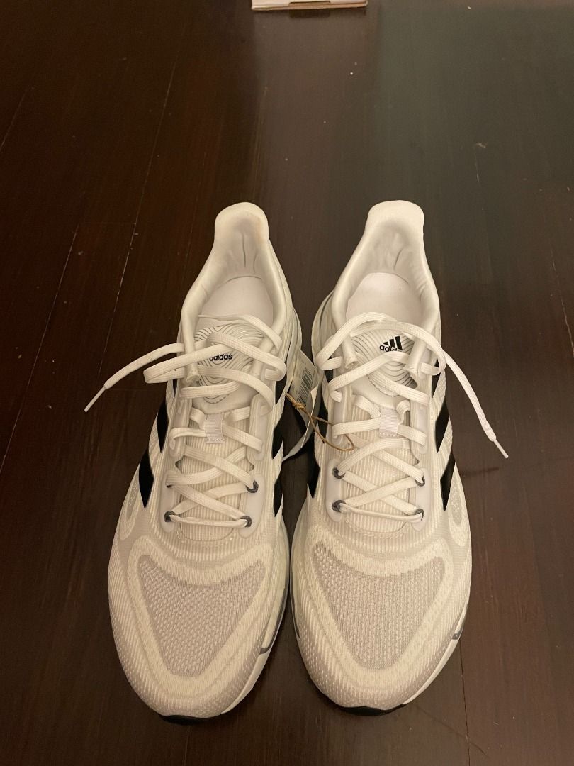 Brand new Adidas Supernova men s running shoes US 8.5 bought from the official US Adidas online store