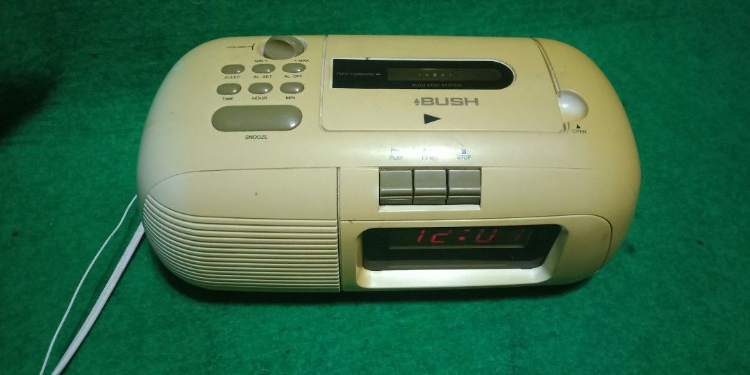Bush CRC598 clock Radio with Cassette Player, Audio, Portable Music