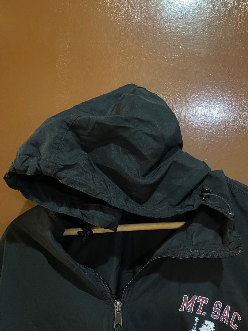 Champion Mt. Sac Windbreaker Jacket Black Small (Category: Coats, Jackets and Outerwear) located in Taguig. Submitted by johnhb (Listing ID 1235528665, Image 3). Description: MOP: GCash MOD: Lalamove from BGC.