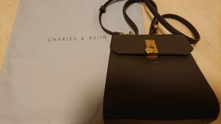 （分類：）位於 。 由 luvmiku 提交（商品編號 1235659212，圖片 1）。簡介： 。