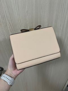 (Category: ) located in . Submitted by jianing (Listing ID 1234883570, Image 1). Description: .