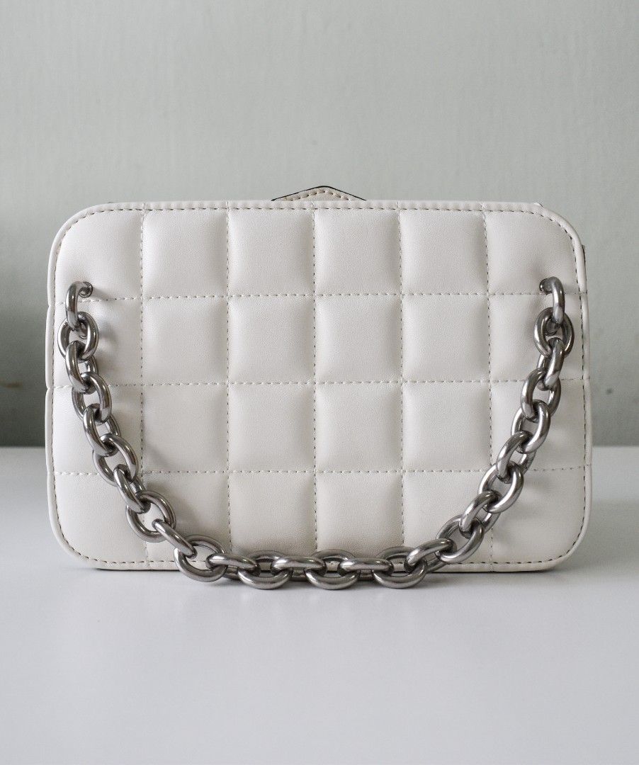 Chunky chain strap discount bag