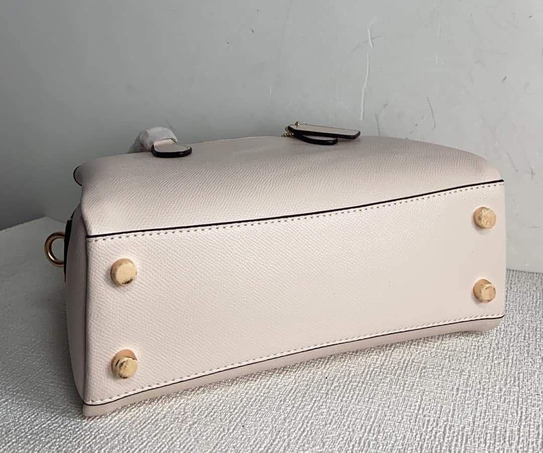 Coach Mini Darcie White (Category: Luxury Bags & Wallets) located in Rizal. Submitted by LuxbyMarifrance (Listing ID 1235647630, Image 3). Description: 🏷️ 3,000 only + SF 💼 Coach Mini Darcie Carryall in Signature Canvas 📏 10 1/4” (L) x 6 3/4” (H) x 4 1/4” (W) 📌 with dust bag and paper bag ✨All trademarks, logos and brand names are reserved and property of the original brand owners. #coachph #authenticqualitybagsph #authenticqualitybags #lowes