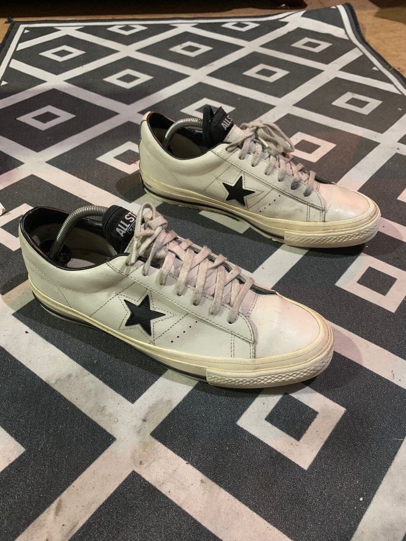 Converse One star leather