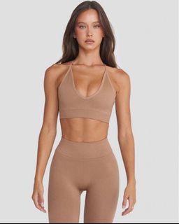(Category: ) located in . Submitted by thatwardrobe (Listing ID 1235597806, Image 1). Description: .