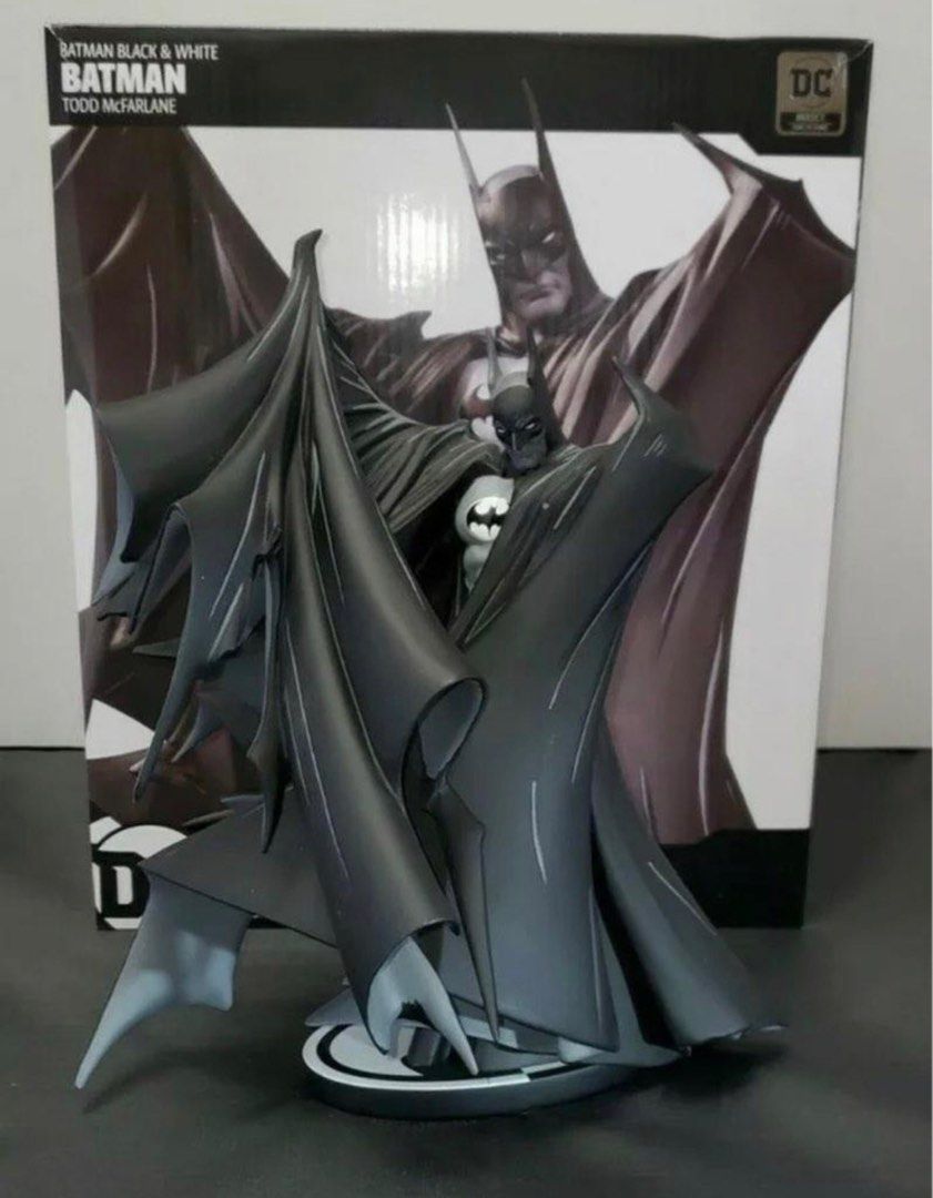Batman black & white batman deals by todd mcfarlane deluxe statue