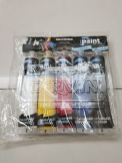 Derivan Student acrylic paint