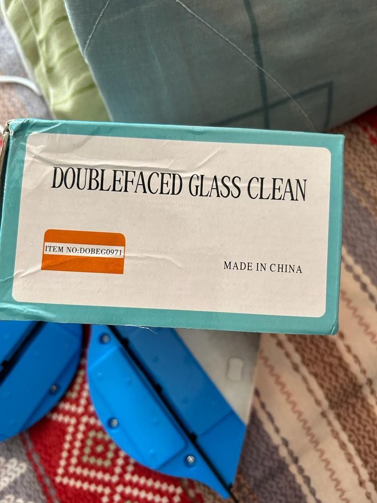Double faced glass cleaner, TV & Home Appliances, Vacuum Cleaner ...