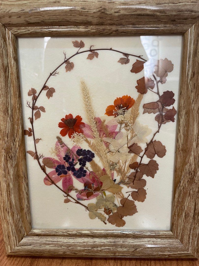 Dried Flowers Artwork in Solid Wood frame on Carousell