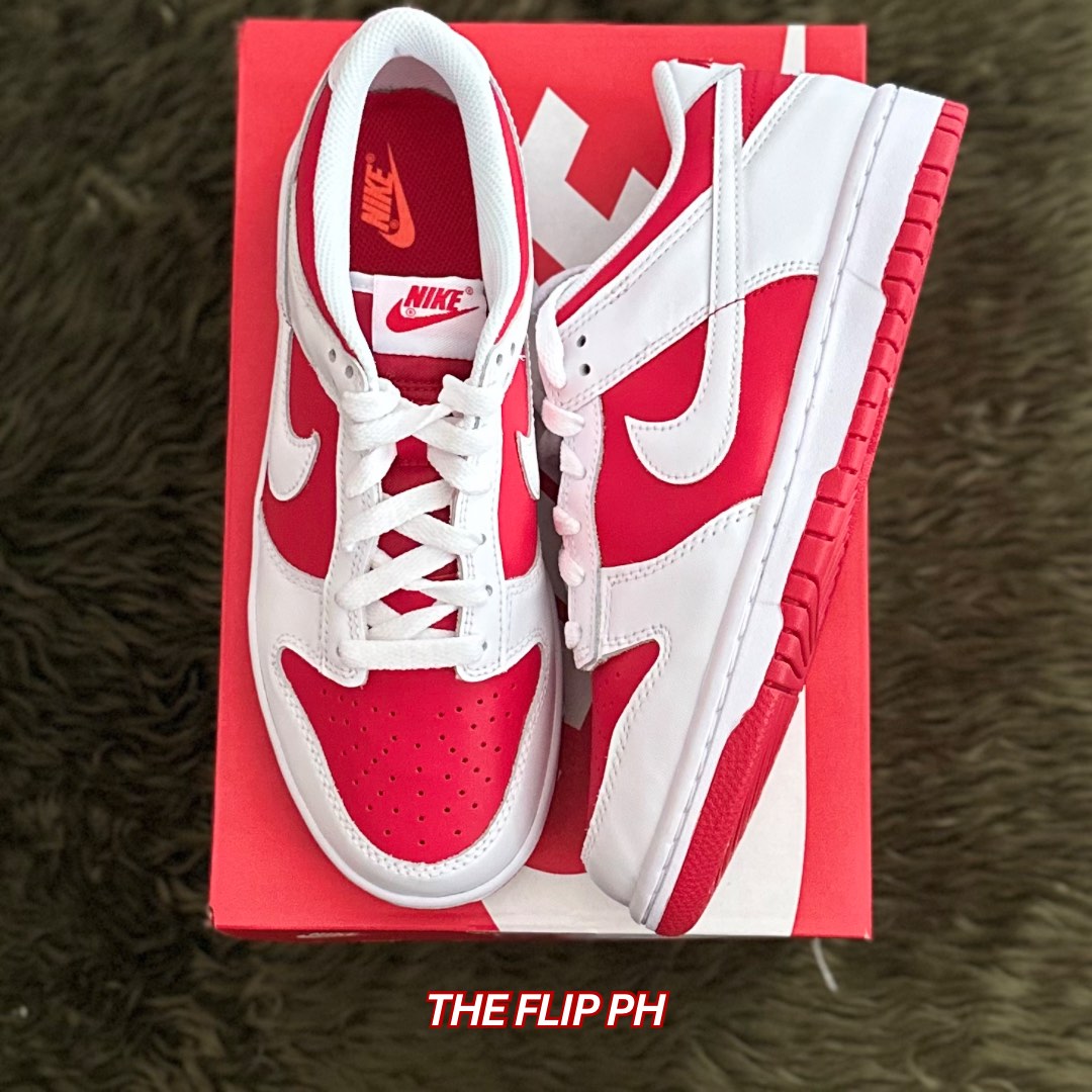 sb dunk low championship red