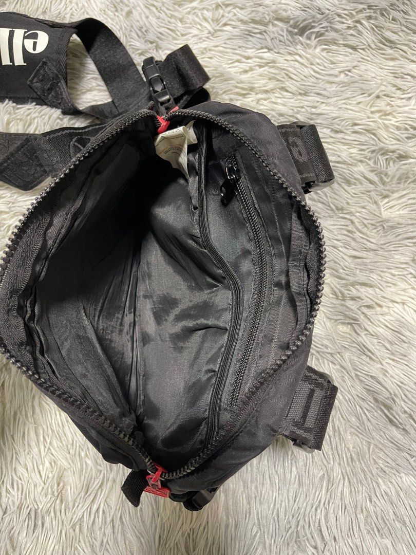 Ellesse aruga sales chest bag