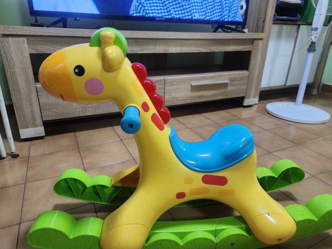 Fisher Price Walker giraffe rocker, Hobbies & Toys, Toys & Games on
