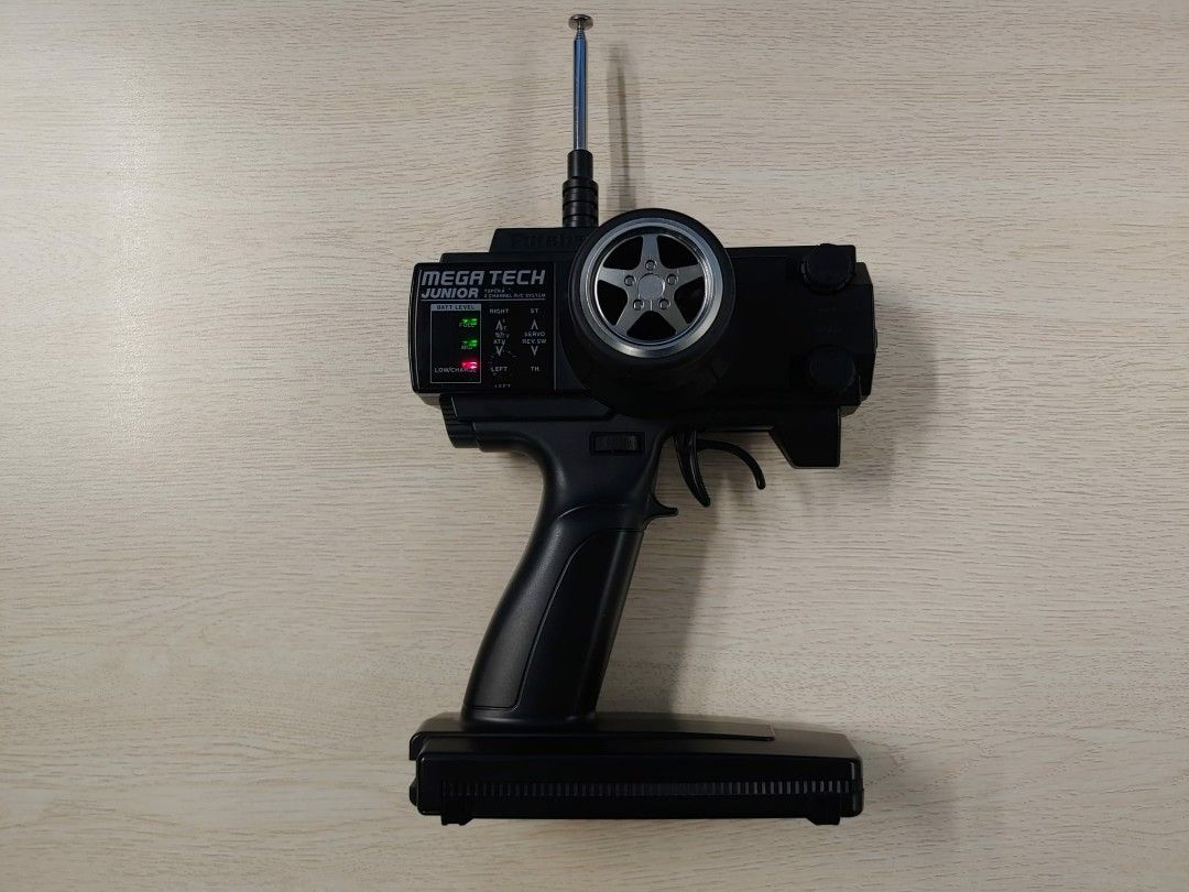Futaba Mega Tech Junior 2PCKA-AM RC 槍控遙控器遙控車, 興趣及遊戲 