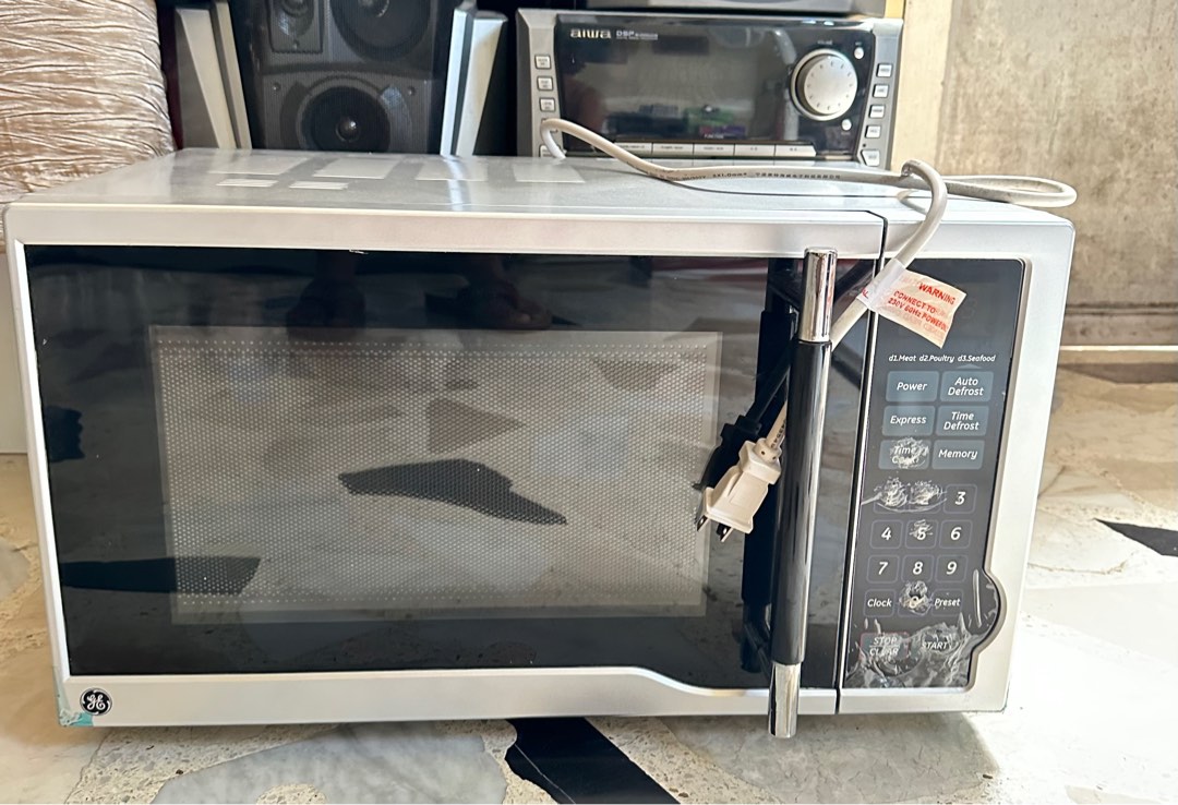 GE Microwave Oven on Carousell