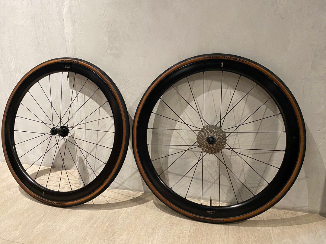 Giant slr 1 42mm carbon best sale centerlock disc road wheels