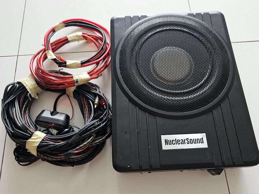 Head unit n subwoofer., Car Accessories, Accessories on Carousell