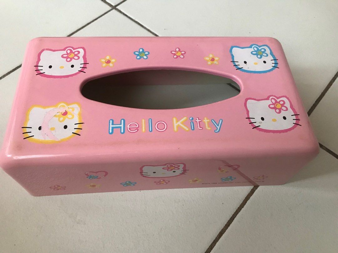 HK Tissue box (Category: Storage Boxes & Baskets) located in Santa Rosa. Submitted by dendelspecialtystore (Listing ID 1235582803, Image 1). Description: Preloved tissue box holder Authentic HK Sanrio Japan Bought in Japan With signs of usage.