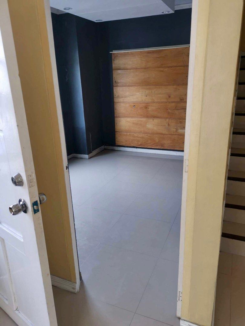 HOUSE FOR SALE. lancaster new city 2storey house, Property, For Sale