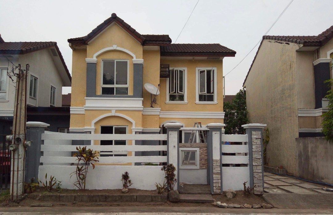 HOUSE FOR SALE. lancaster new city 2storey house, Property, For Sale
