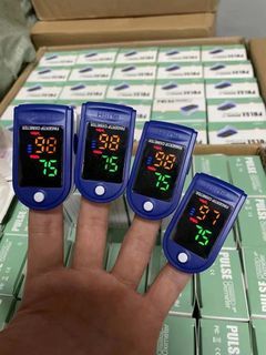 Household must be equipped LK87 oximeter, blood oxygen monitoring finger clip instrument, finger pulse oximeter, finger clip pulse tester