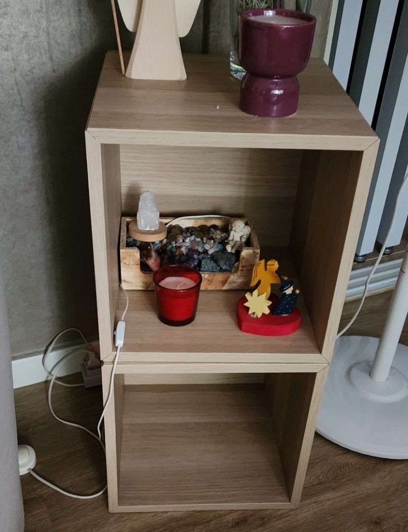 Ikea cubes , 35 cm 10 each x 2, less than 6 mths, Furniture & Home