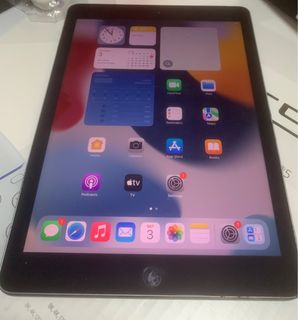 Apple ipad Collection item 1