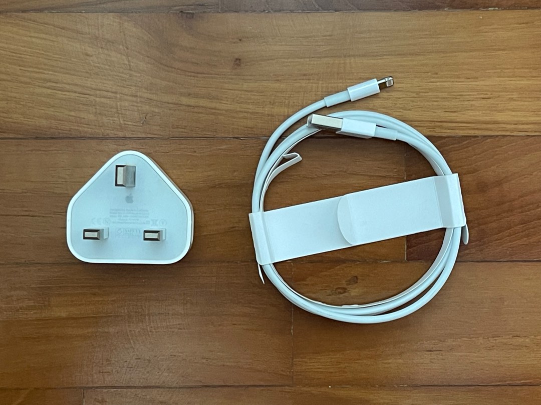 iPhone Lightning Charger, Mobile Phones & Gadgets, Mobile & Gadget