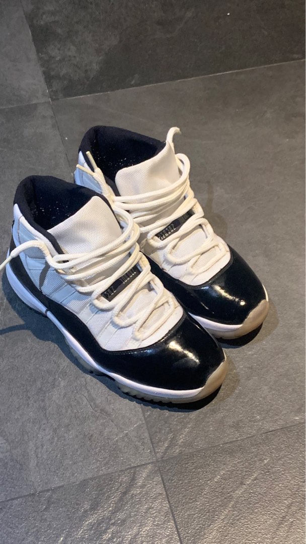 Concord 11 windbreaker store
