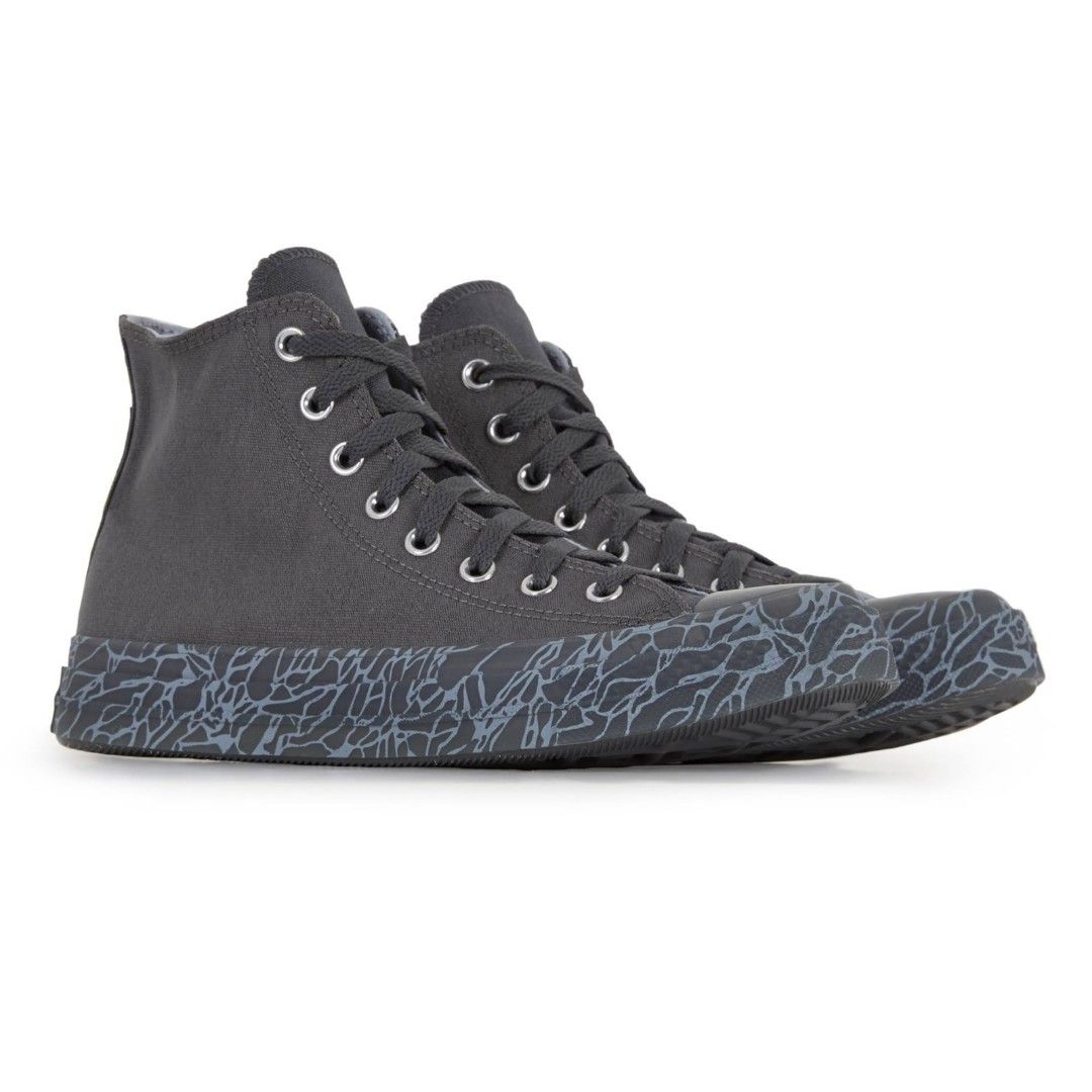Harga sepatu converse top chuck taylor 2