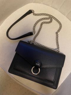 （分類：）位於 。 由 yee2nd.hand 提交（商品編號 1235622918，圖片 1）。簡介： 。