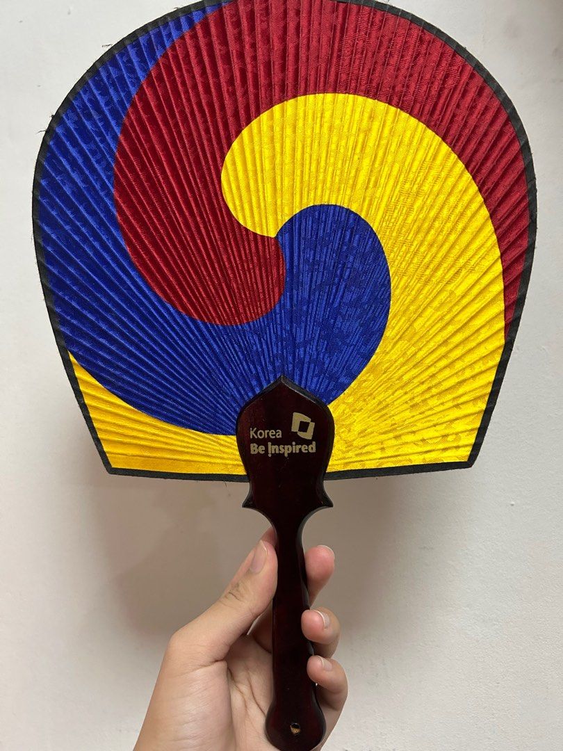 Korean fan, Hobbies & Toys, Memorabilia & Collectibles, Fan Merchandise