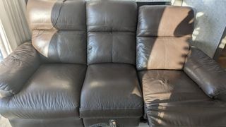 (Category: ) located in . Submitted by cheap7927408 (Listing ID 1235670587, Image 1). Description: .