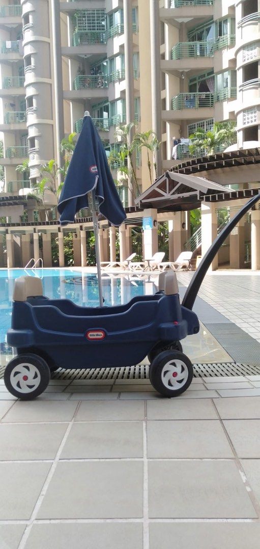 Little Tikes Wagon with Umbrella, Babies & Kids, Going Out,