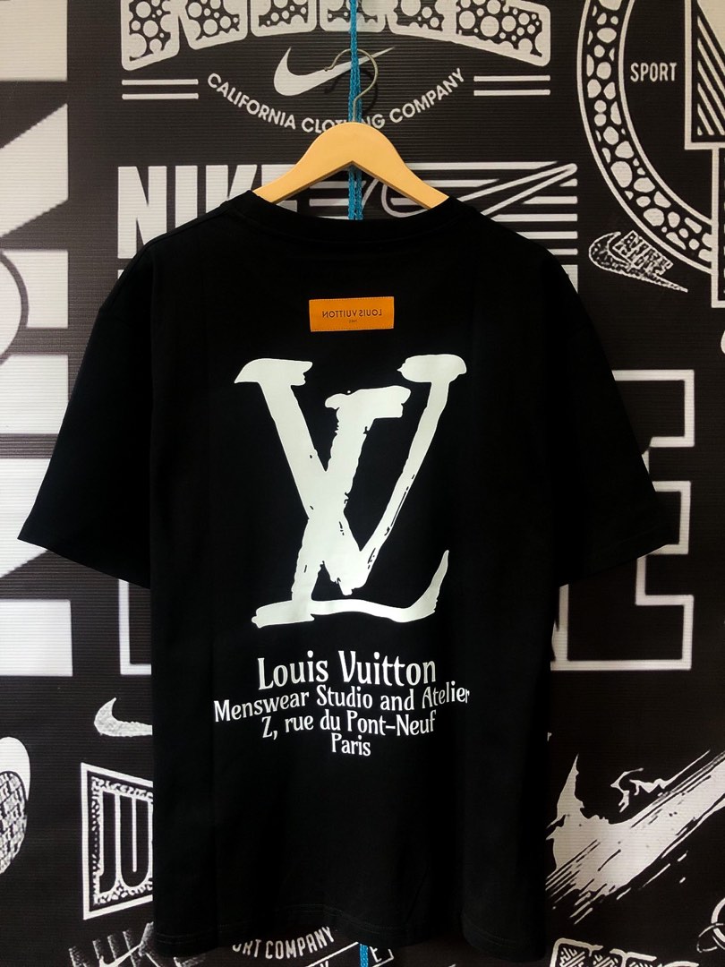 Louis Vuitton, Shirts, Louis Vuitton Men Tshirt Size M Fits Ml