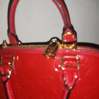 (Category: ) located in . Submitted by fairy2409 (Listing ID 1235549955, Image 1). Description: .