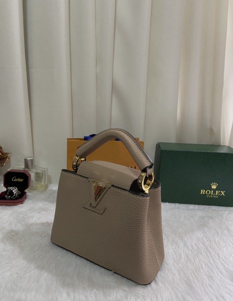 Lv capucines SALE (Category: Luxury Bags & Wallets) located in Angeles City. Submitted by lux.finds (Listing ID 1235603019, Image 2). Description: With dustbag Diclaimer: we are not affiliated with the brand stated in this post, no infringement intended. All copyrights are reserved to its brandowners ..