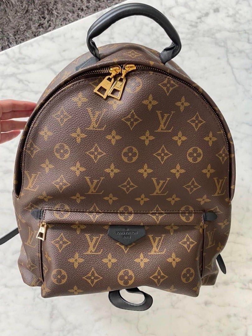 Lv backpack pm store