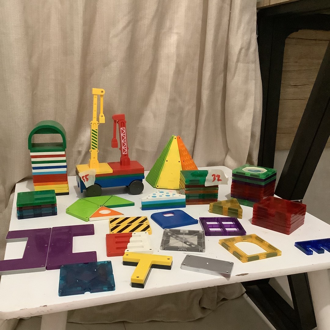 Tiles Magna tiles on Carousell