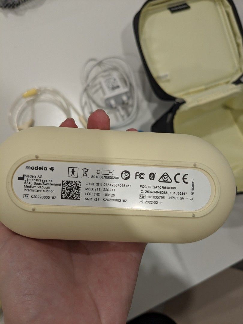 Medela Freestyle Flex (warranty til Oct 2024), Babies & Kids, Nursing