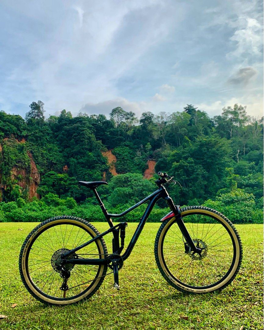 Merida One Twenty 9 700 29er Size M Mountain Bike Sports