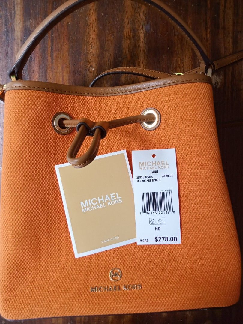 Michael Kors orange bucket bag  Bags, Bucket bag, Michael kors