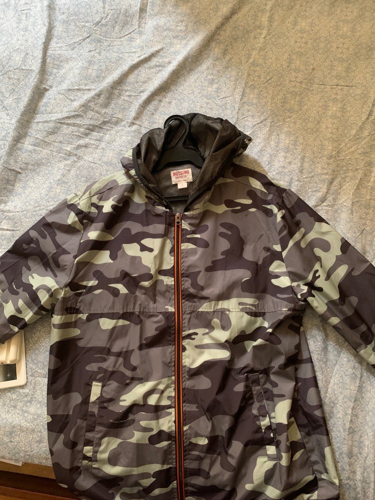 Mossimo shop camo jacket