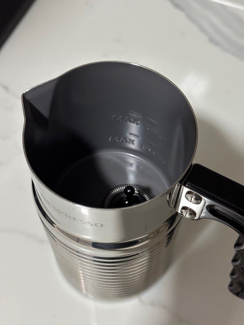 Nespresso Aeroccino4 Milk Frother, TV & Home Appliances, Kitchen