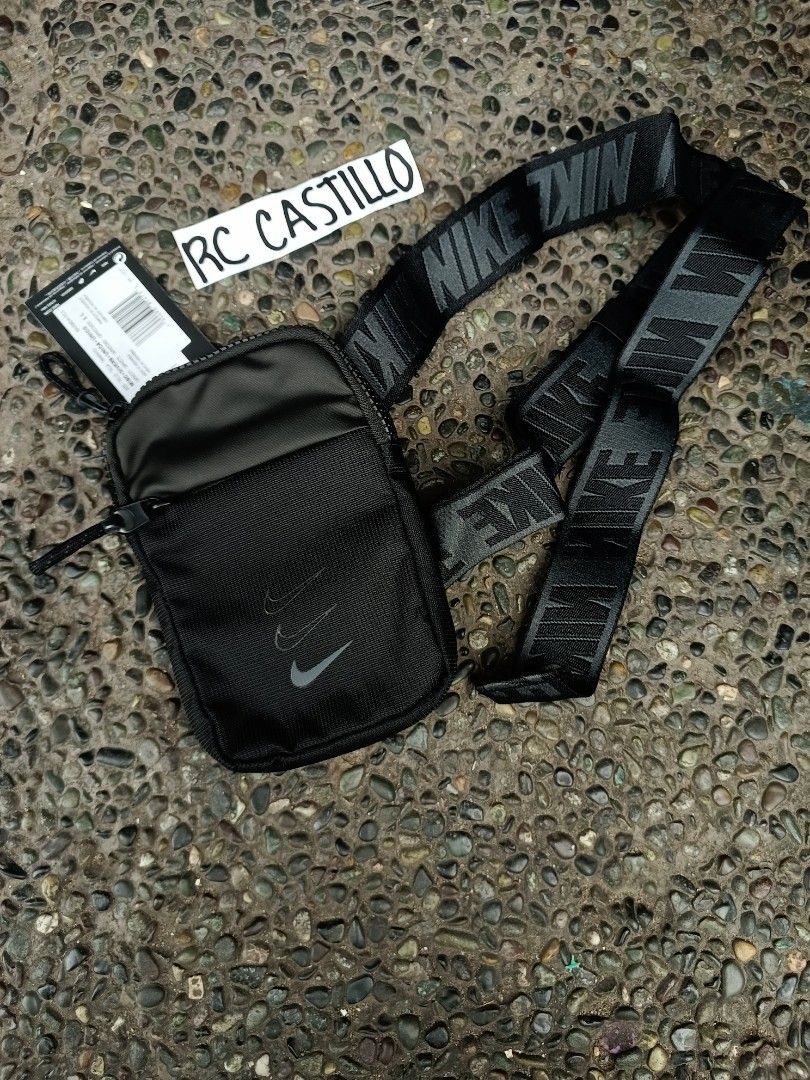 Nike Essentials Hip Pack Bag 1 L Men s Fashion Bags Sling Bags