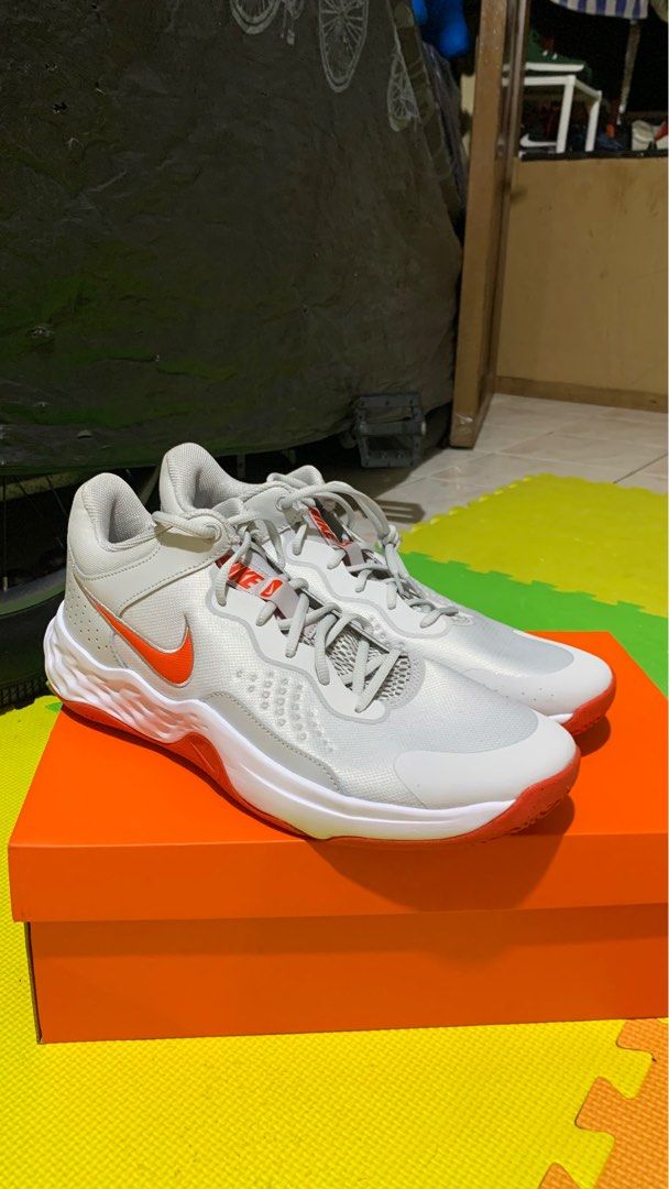 Nike Fly by Mid 3 Photon Dust, Men's Fashion, Footwear, Sneakers on  Carousell