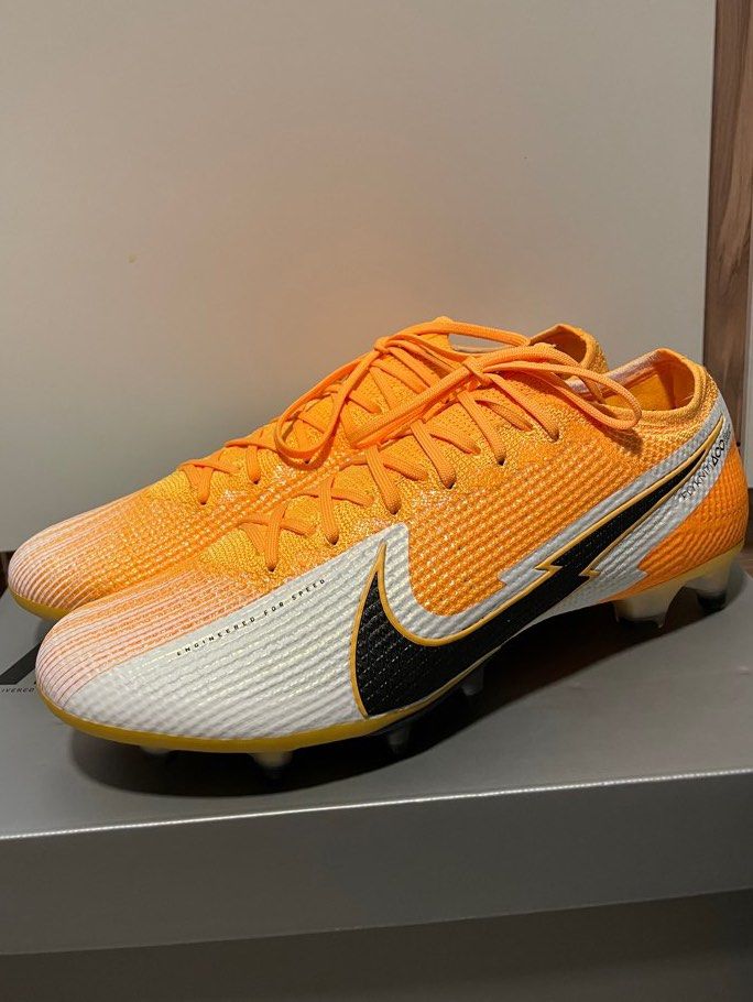Nike mercurial orange 218 store