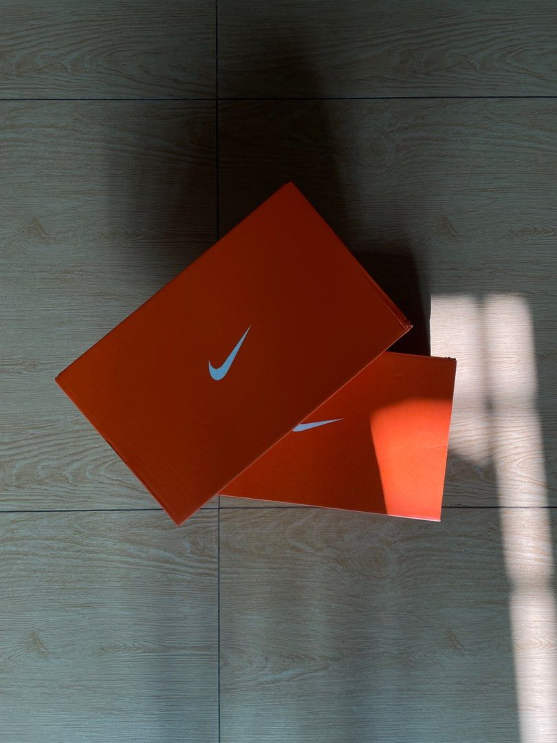 Red nike shoe box sale