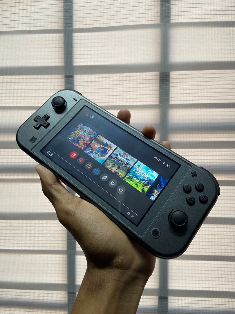 Nintendo Switch Lite Dialga Palkia edition with digital games 256gb sd card