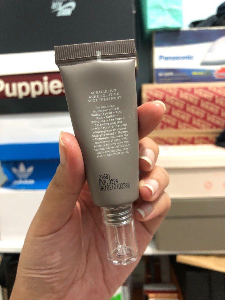 NO BOX Avoskin Miraculous Acne Spot Treatment on Carousell