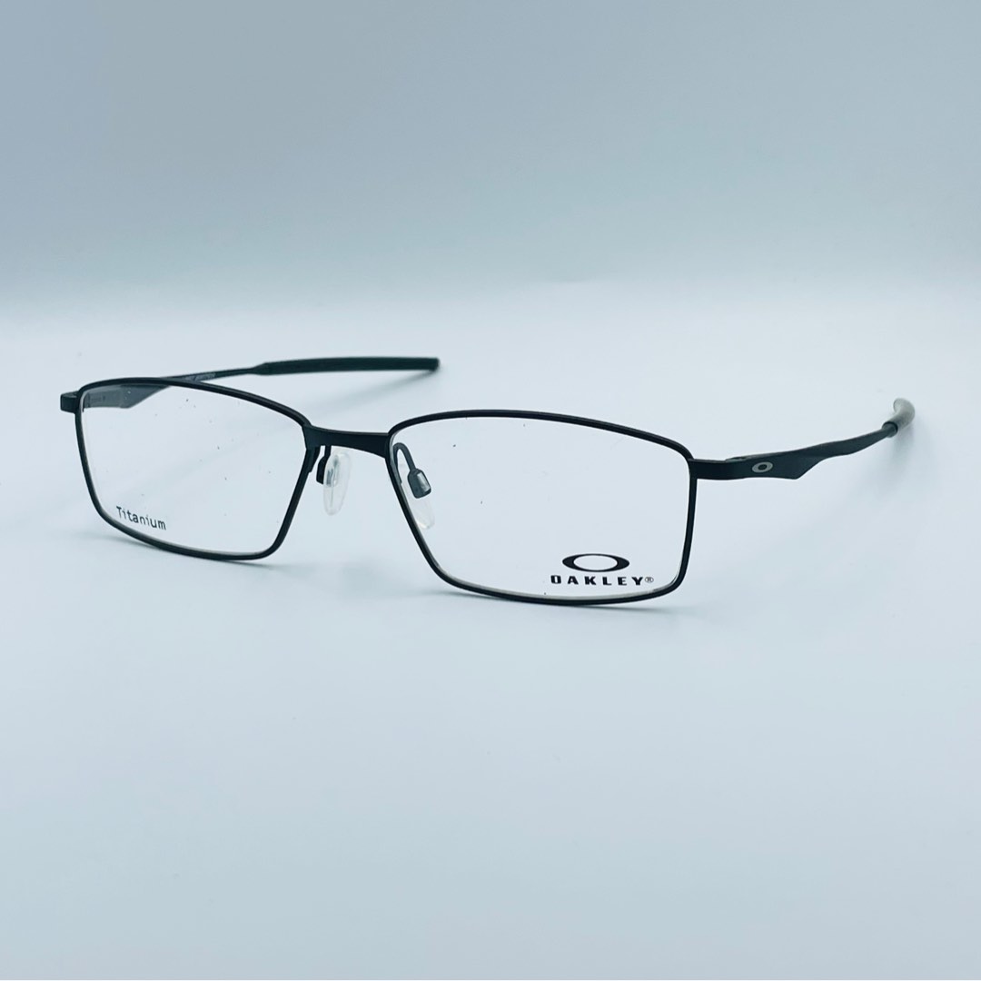 Oakley Limit Switch Titanium Satin Black 55 Men s Fashion